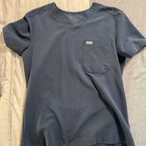 Figs Men's Dark Harbor Tansen Scrub Pants and Leon Three Pocket Scrub Top